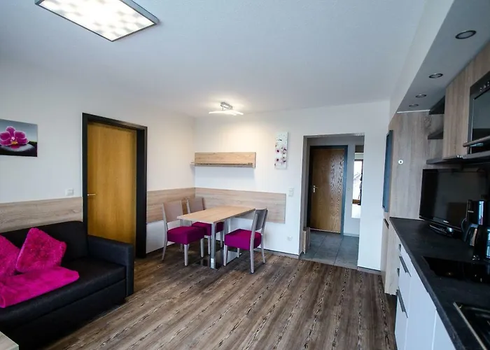 Birkhofer Geniessen - Haus Seehang אימנשטאדט אם בודנזה